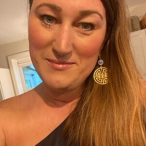 Meet your Posher, Smith